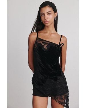 Kimchi Blue Ramona Asymmetric Velvet Lace Trim Cami - Black