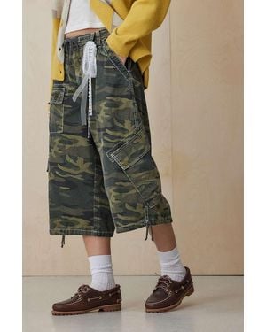 BDG Detroit Camouflage Cropped Cargo Trousers - Red