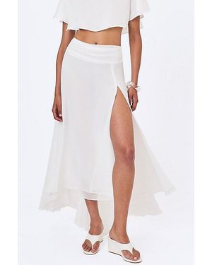 Miss Circle Yanna Chiffon High-Low Maxi Skirt - White