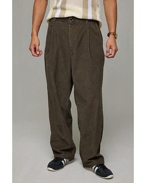 Obey Dean Pleated Corduroy Pants - Brown