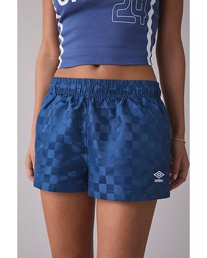 Umbro Uo Exclusive Checkered Performance Shorts - Blue