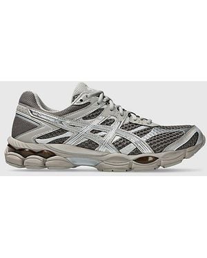 Asics Gel-Cumulus 16 Sportstyle Sneakers - Multicolor