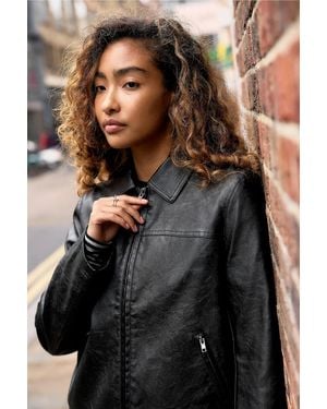 Silence + Noise Silence + Noise Sally Fitted Faux Leather Jacket - Black