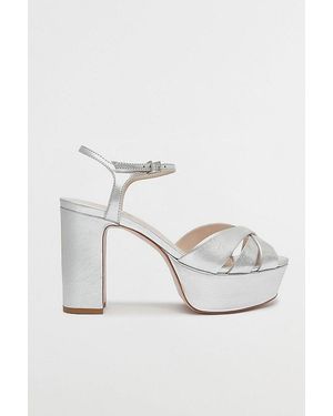 SCHUTZ SHOES Keefa Leather Platform Heel - White