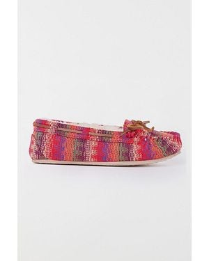 Minnetonka Cally Faux Fur Suede Moccasin Slipper - Red