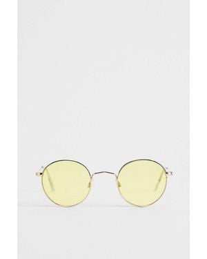 Urban Outfitters Uo Liam Yellow Sunglasses