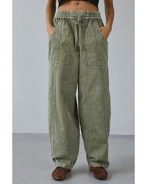 BDG Surplus Barrel Pant - Green