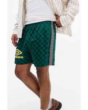 Umbro Uo Exclusive Forest Green Checkerboard Shorts