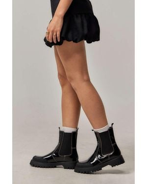 Urban Outfitters Uo Faux Leather Chelsea Boot - Black