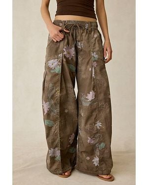 BDG Sunridge Mid-Rise Cargo Balloon Pants - Brown