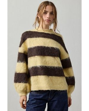 Daisy Street Fudge Stripe Fuzzy Sweater - Brown