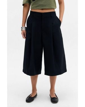 Urban Outfitters Uo Noa Tailored Cropped Trousers - Blue