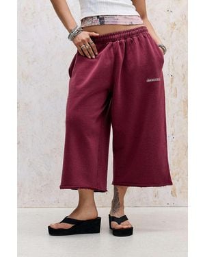 iets frans... Harri Raw Hem Crop Joggers 2xs At Urban Outfitters - Red