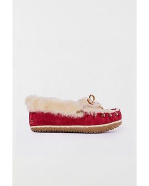 Minnetonka Suede Ultimate Sheepskin Slippers - Red