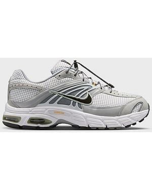 Nike Air Max Moto 2K Sneakers - White