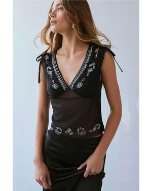 Kimchi Blue Giselle Embroidered Top - Black