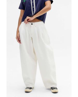 BDG Jax Pleat Front Cocoon Jeans - White