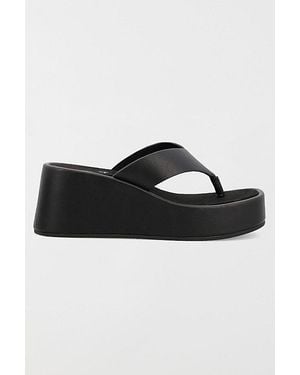 MIA Mia Niccola Platform Wedge Thong Sandal - Black