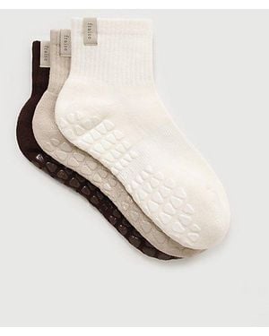 Fraise Quarter Crew Grip Socks (Set Of 3) - Natural