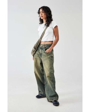 BDG Lockere, getönte jeans jaya" - Grün