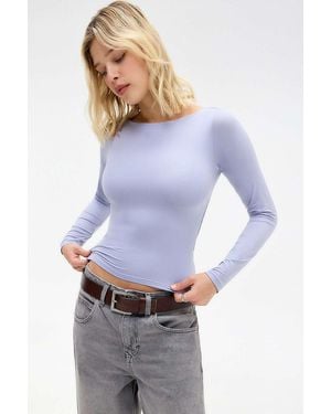 Urban Outfitters Uo mia slinky slash neck langarm-t-shirt - Blau