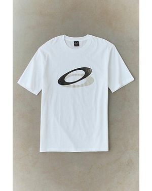Oakley Metal Ellipse Tilted Logo Graphic Tee - Gray