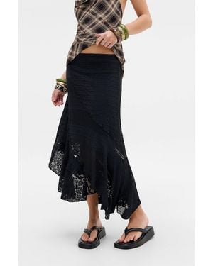 Urban Outfitters Uo Textured Awkward Midi Skirt - Black