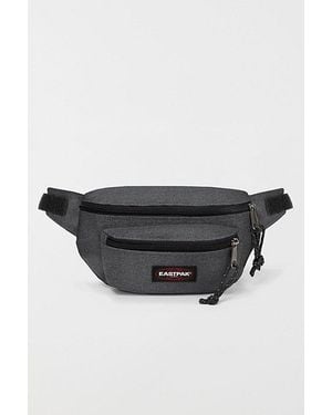 Eastpak Doggy Bag Waistpack - Black