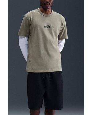 Nike Sportswear Premium Essential Tee - Grey