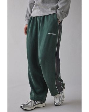 iets frans... Iets Frans. Iets Frans… Harri Paneled Wide Leg Sweatpant - Green