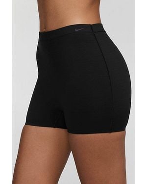 Nike Form High-Rise Boyshorts - Black