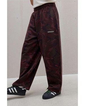 iets frans... Brown Camo Harri Joggers