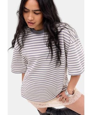 Lioness Bloom Short Sleeve T-shirt Xs At Urban Outfitters - Multicolour