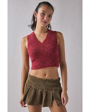 BDG Dealer V-Neck Cropped Sweater Vest - Red