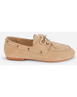 INTENTIONALLY ______ Pixie Boat Shoe - Natural