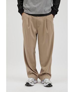 Standard Cloth Jason Relaxed Pleated Trouser Pant - Natural