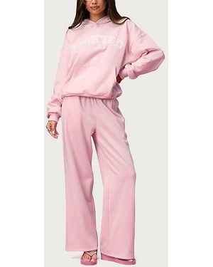 Edikted Hearts Barbie Baggy Sweatpants - Pink