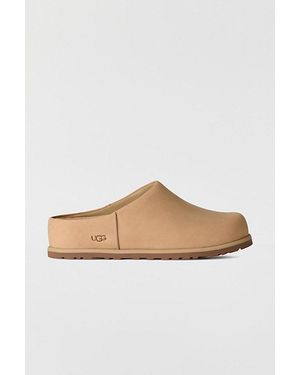 UGG Otzo Nubuck Leather Clogs - White