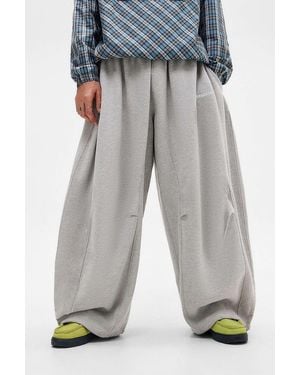iets frans... Grey Sid Joggers