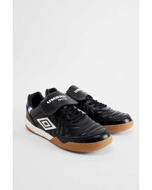 Umbro Black Speciali Leather Trainers