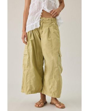 BDG Static Mid-Rise Cargo Culotte Pants - Natural