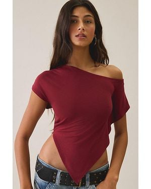 Urban Outfitters Uo Bia Jersey Knit Asymmetric Off-The-Shoulder Poncho Top - Red