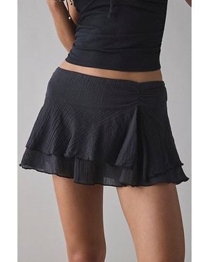Kimchi Blue Ivy Tiered Ruffle Low-Rise Mini Skort - Black