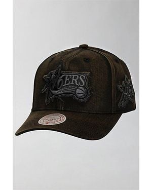 Mitchell & Ness Nba Philadelphia 76Ers Downtown Pro Snapback Hat - Black