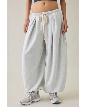 Out From Under Slow Motion Baggy Balloon Sweatpants - Grey