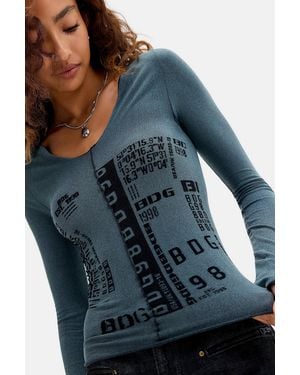 BDG Seamless Long Sleeve Graphic Tee - Blue