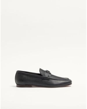 Valentino Garavani Vlogo Signature Deer Leather Loafer 39 - White