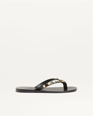 Valentino Garavani Rockstud Calfskin Thong Sandal 05Mm 35.5 - White