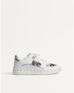 Valentino Garavani Low Top Freedots Sneaker - White