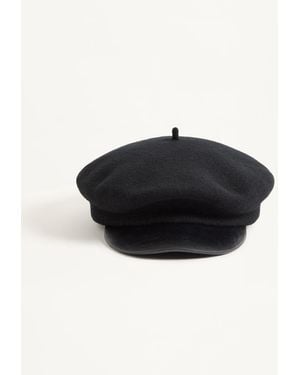 Valentino Garavani Vlogo Signature Wool Beanie With Leather Visor - Black